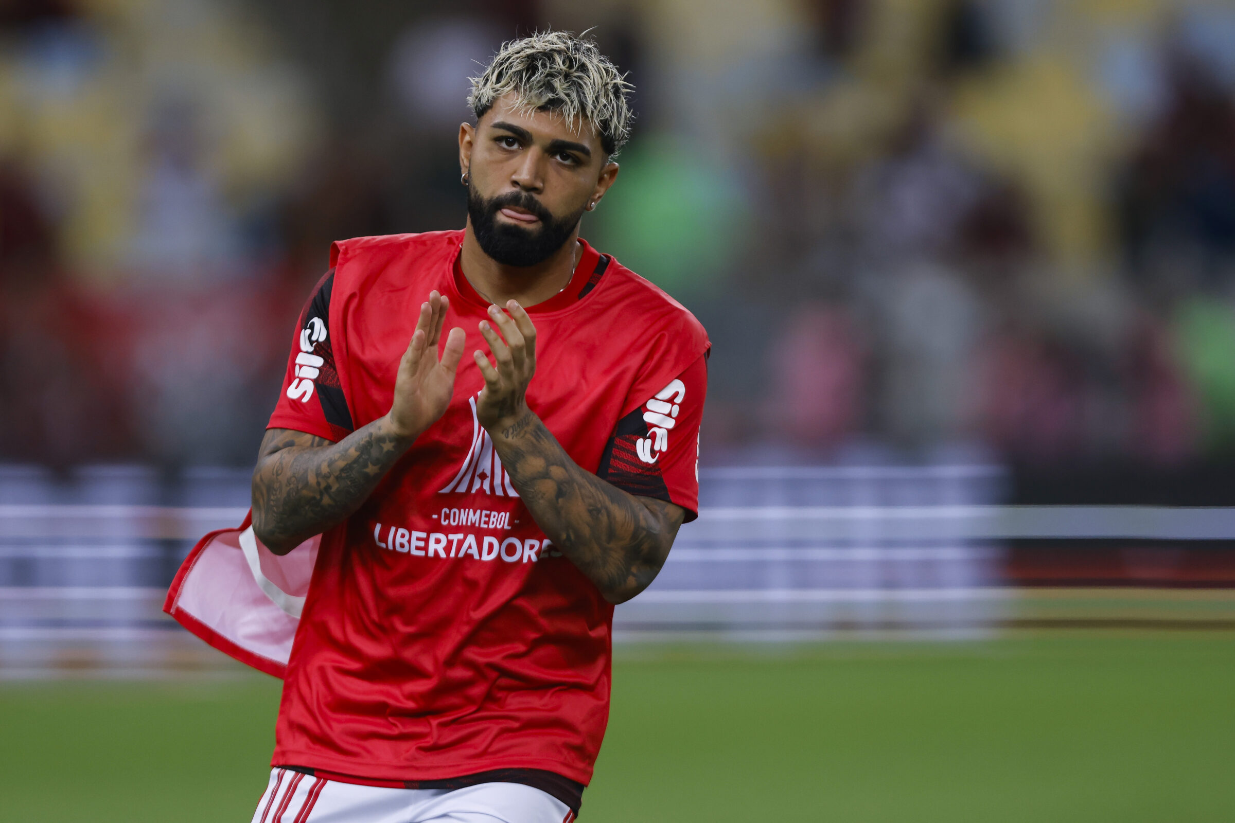 Jornal espanhol indica contratação de Gabigol ao Barcelona Mundo Bola