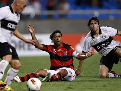 2012: Flamengo x Olimpia (Paraguai)