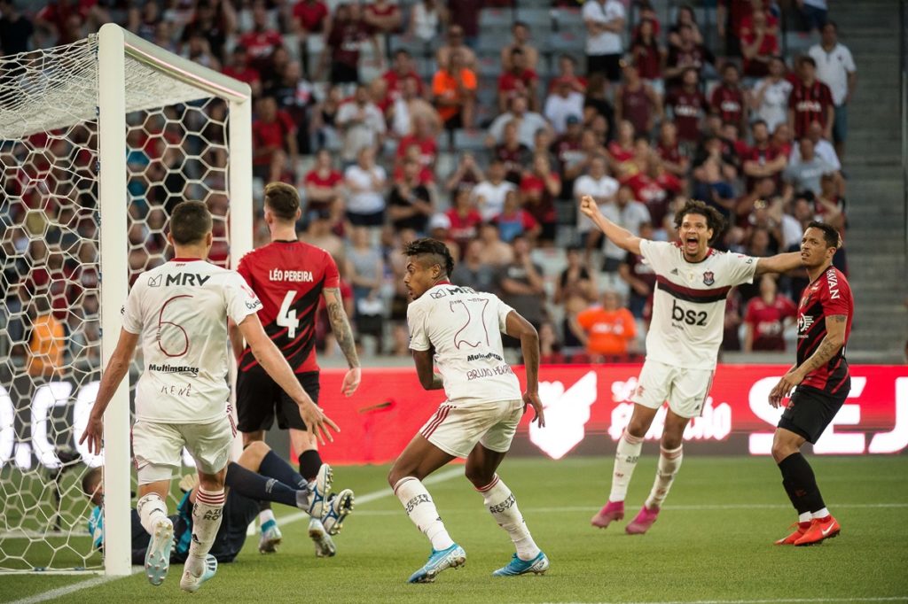 bruno henrique flamengo x athletico pr