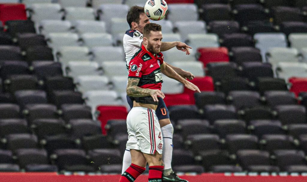 leo pereira flamengo