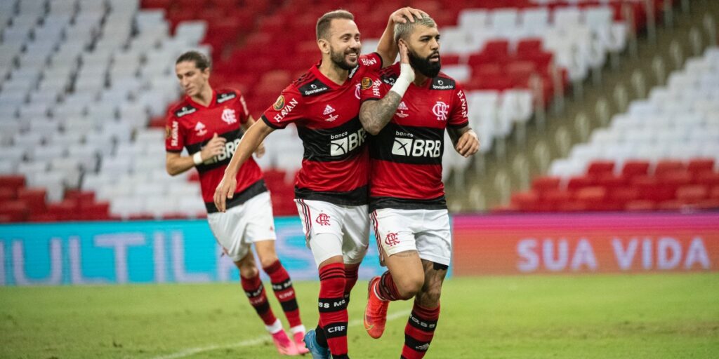 gabigol e everton ribeiro pelo flamengo