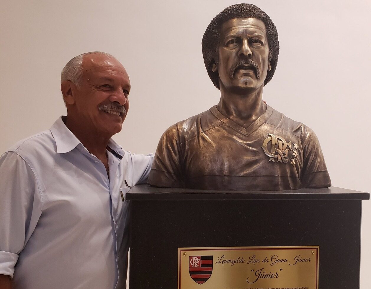 Jogo das Estrelas: ídolo e multicampeão pelo Fla, Maestro Júnior é o oitavo confirmado