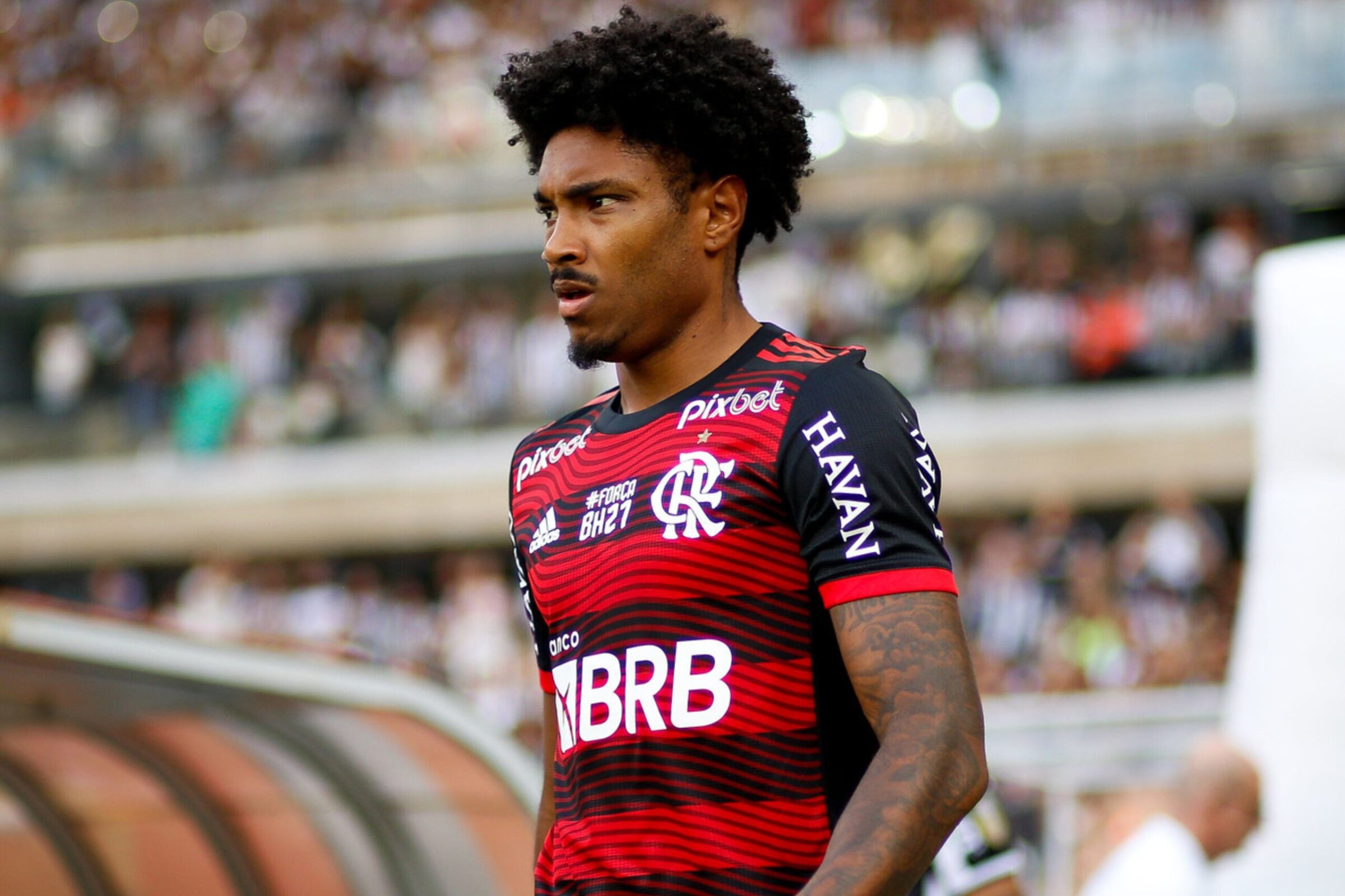 Vitinho se despede do Flamengo