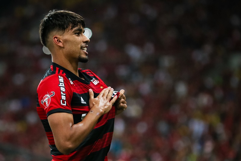 Paquetá com a camisa do Flamengo