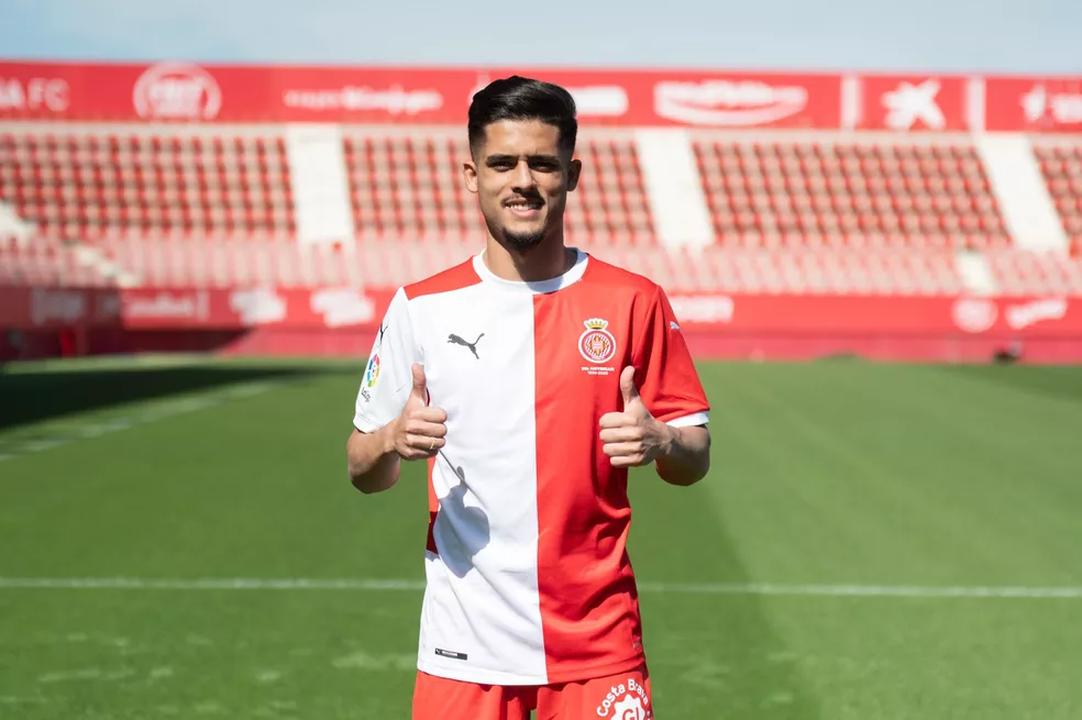 Yan Couto