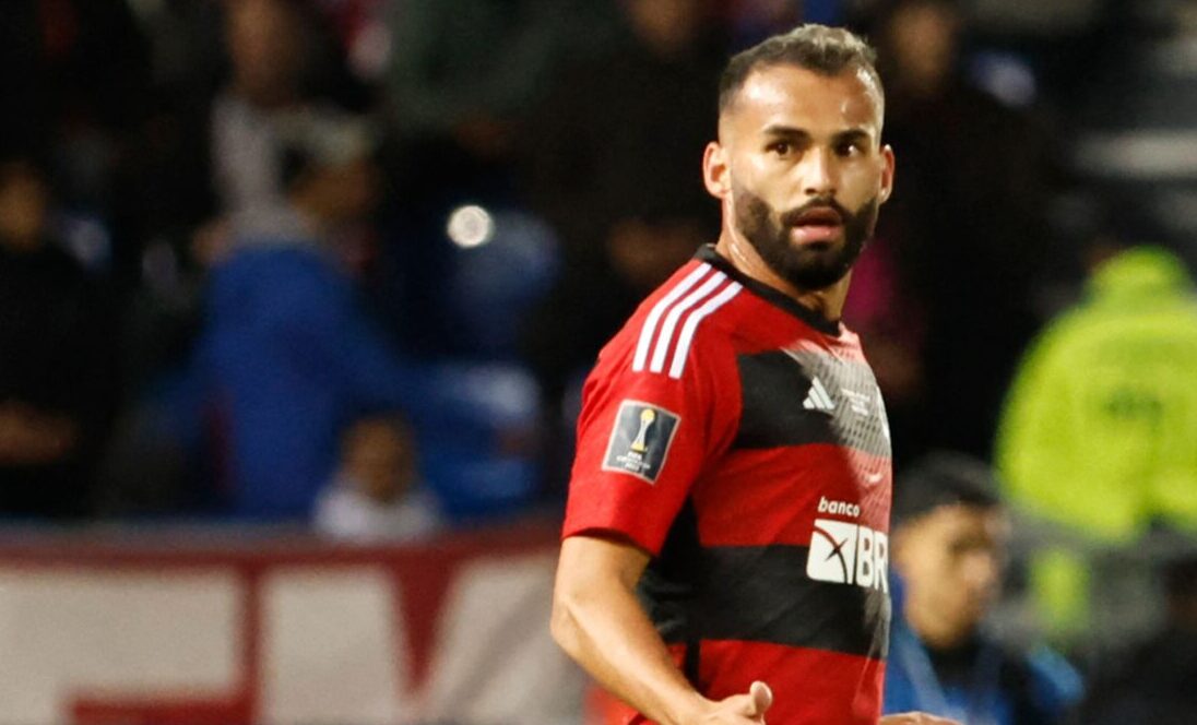 Thiago Maia em jogo do Flamengo