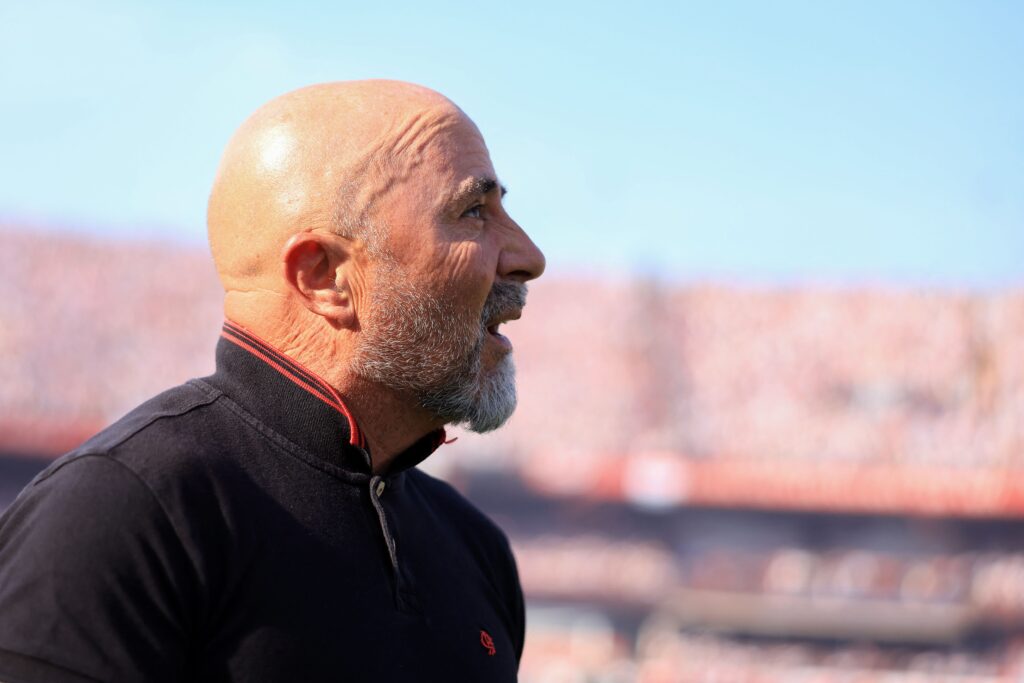 Sampaoli comandou treino do Flamengo após vice da Copa do Brasil para o São Paulo mesmo sabendo que será demitido.