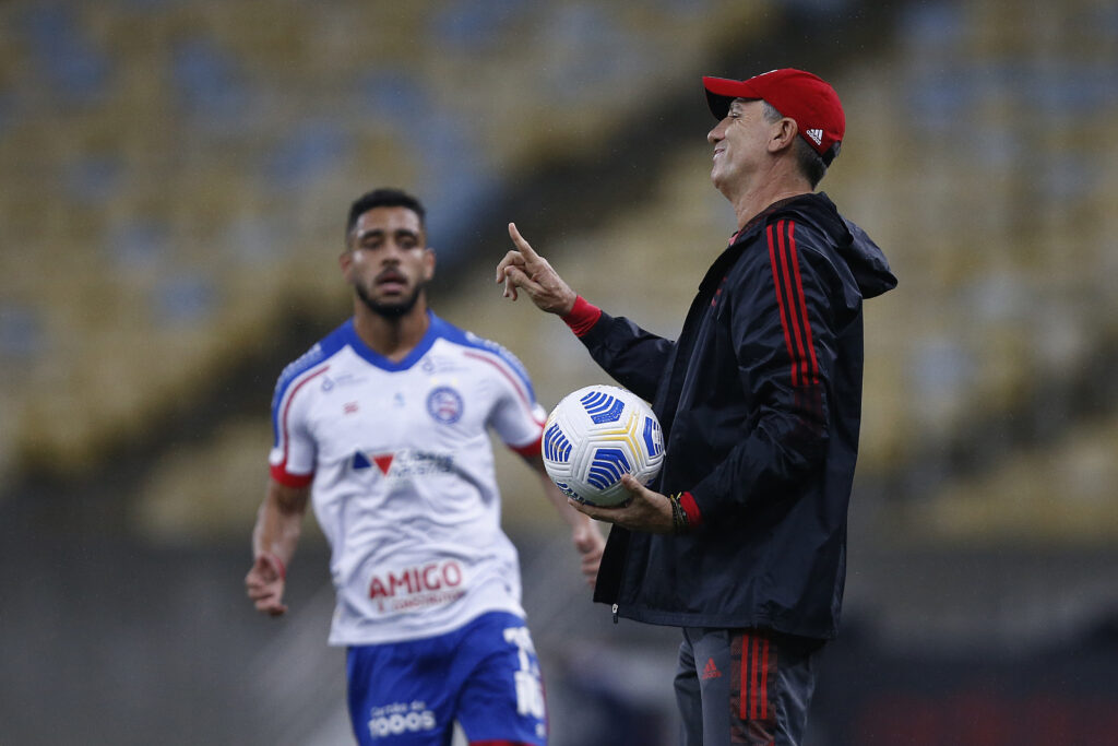 Flamengo e Bahia se enfrentam no Maracanã após dois anos do último encontro