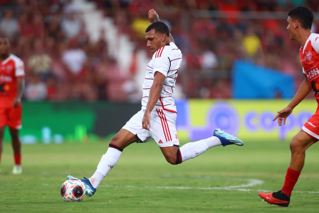 Cria do Flamengo aparece no BID como novo reforço de clube da Série B