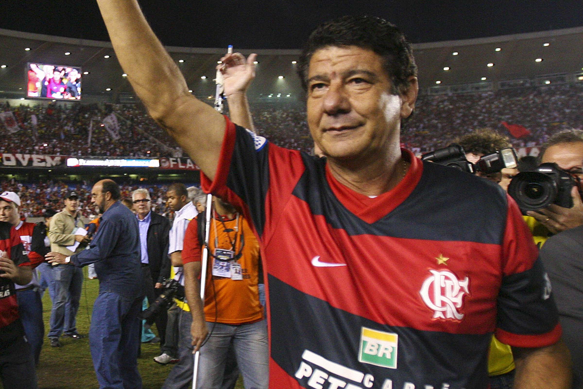 Joel Santana será eternizado na Calçada da Fama do Maracanã