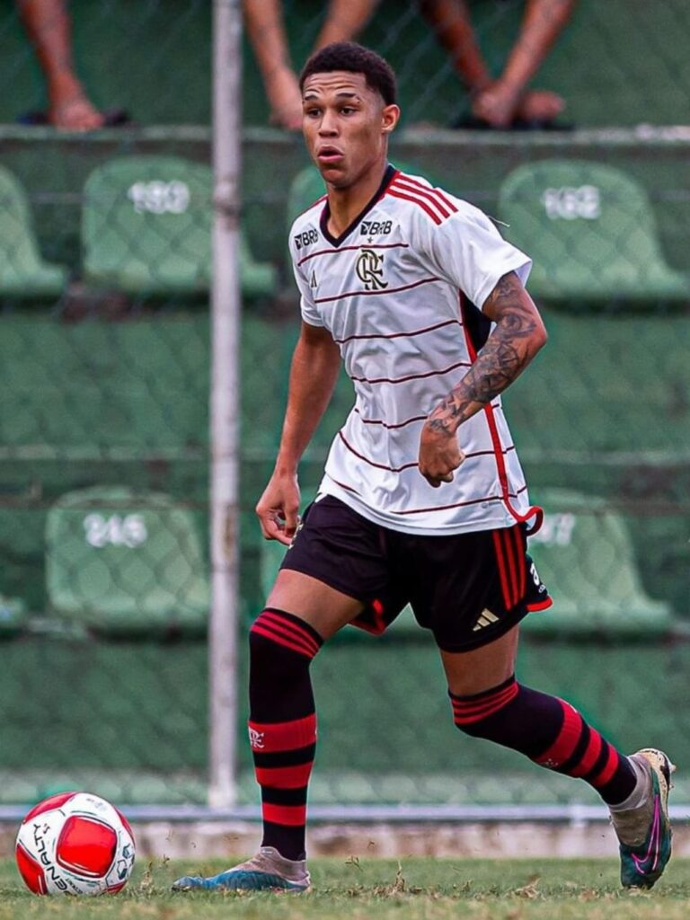 Victor Thiago Flamengo