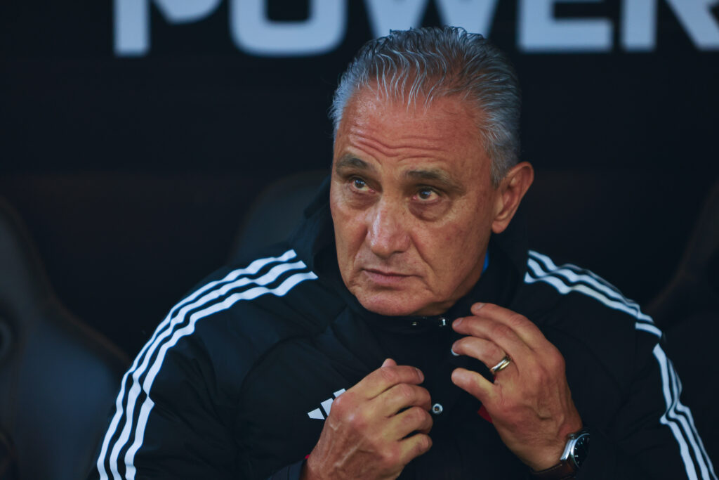 tite em jogo do flamengo contra o peñarol