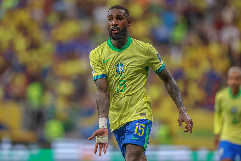 MOVIMENTO CONFIRMADO! Liverpool interessado, pode tirar Gerson do Flamengo por 154 milhões!