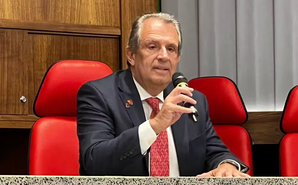 Flamengo descobre autor de vazamento sobre Pedro e Bap cobra explicações