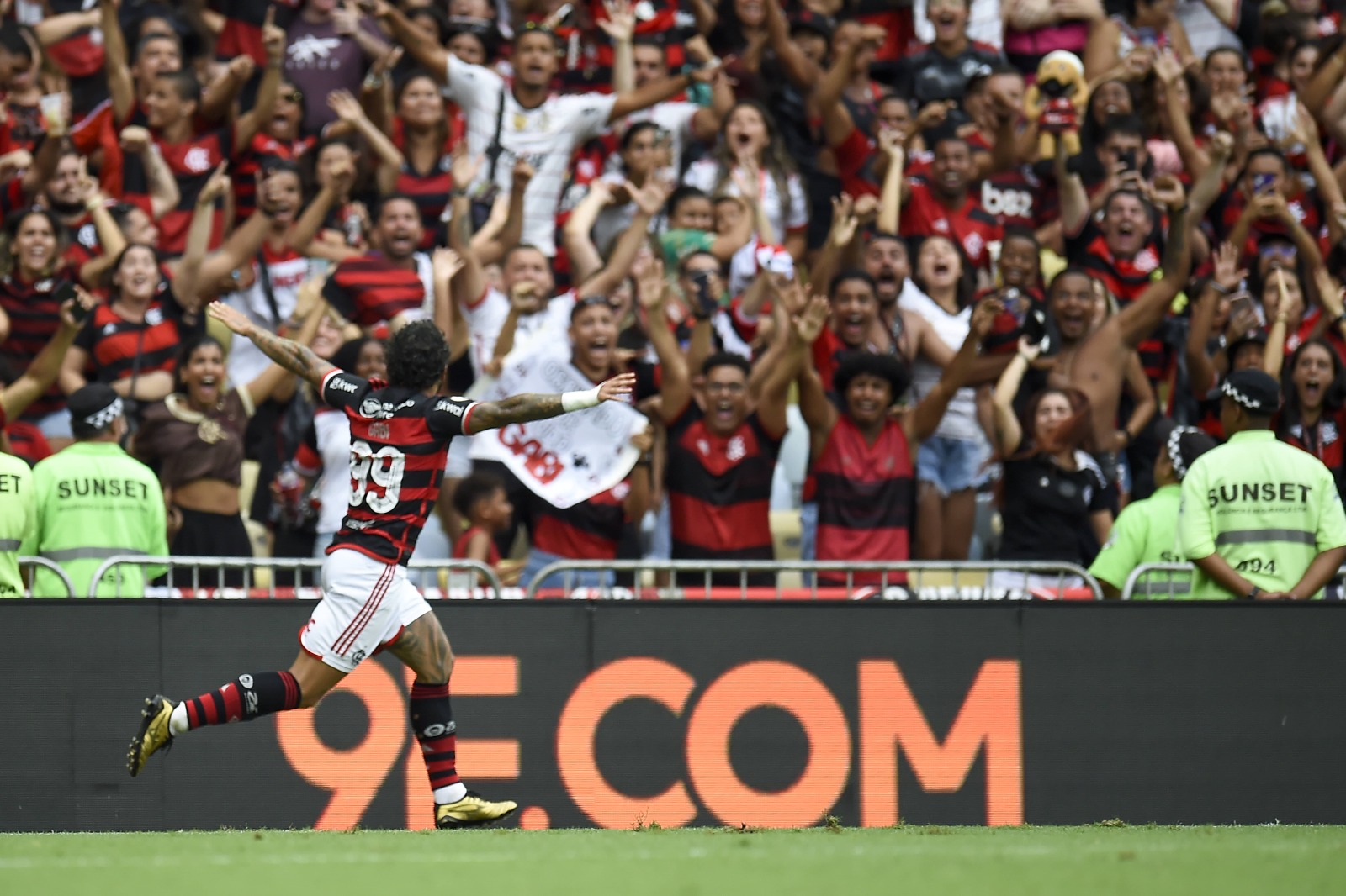 Despedida de Gabigol com gol