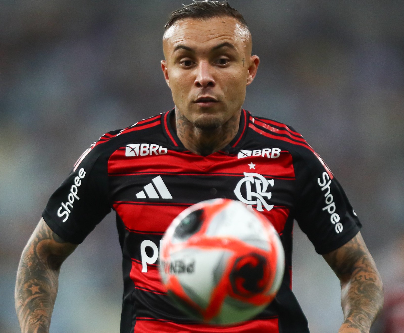 Relacionados de Flamengo x Bahia: Cebolinha e Wallace Yan retornam; Plata segue fora