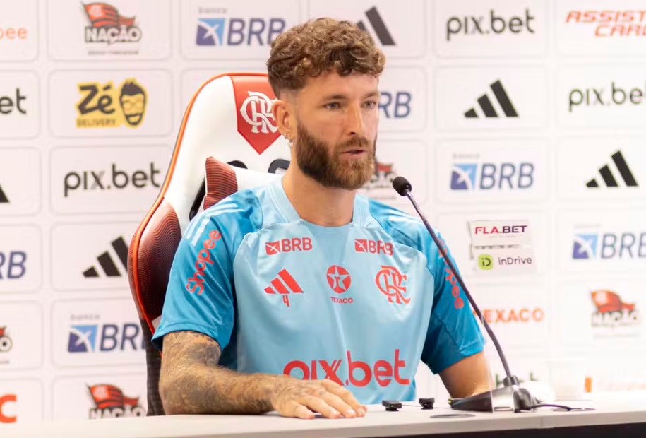 Léo Pereira ressalta ponto positivo em retorno do Flamengo ao Brasil