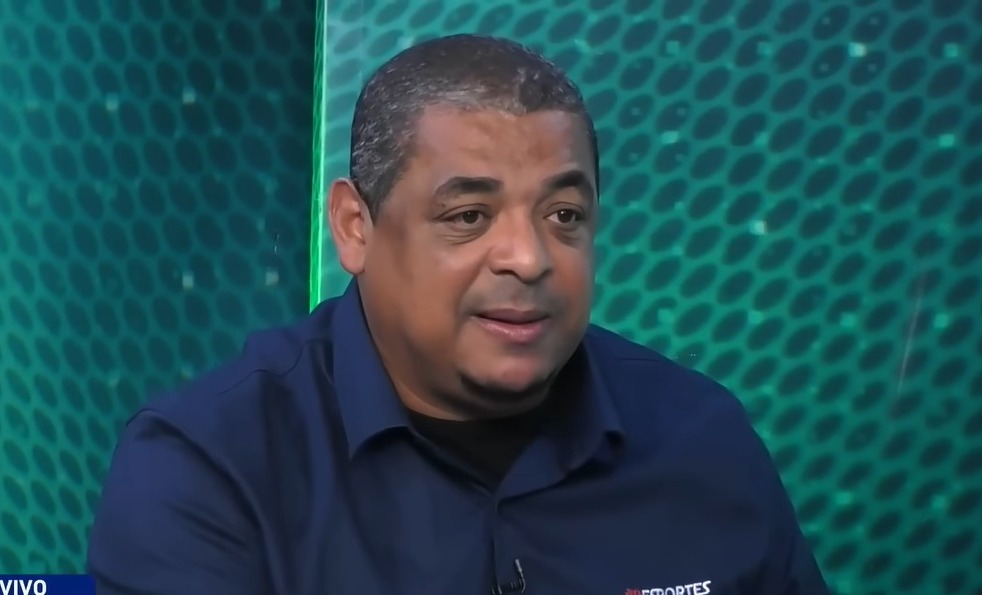 'Time está morrendo': Vampeta critica falta de repertório e condicionamento no Flamengo