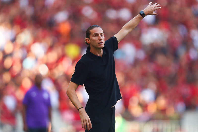 Relacionados de Botafogo-PB x Flamengo: Pedro, Arrascaeta e De La Cruz fora
