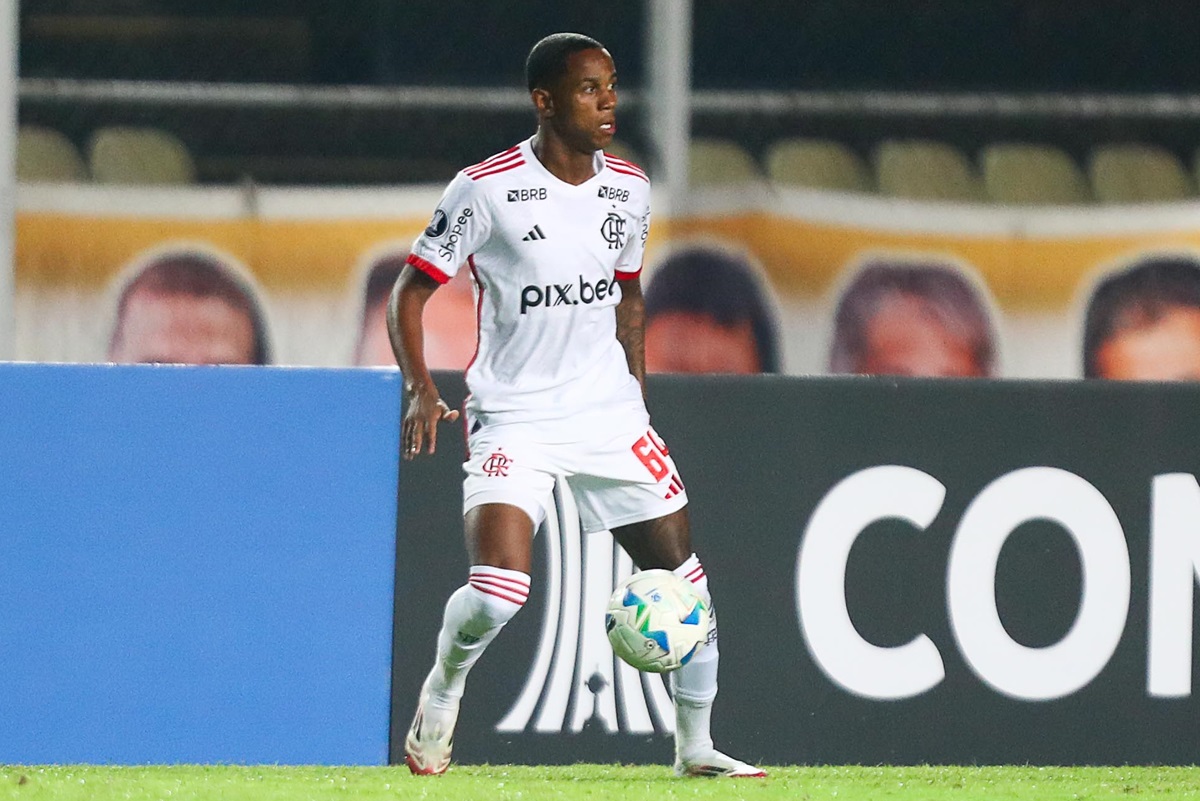 Desempenho abaixo e briga com Joshua: por que Wallace Yan perdeu espaço no Flamengo