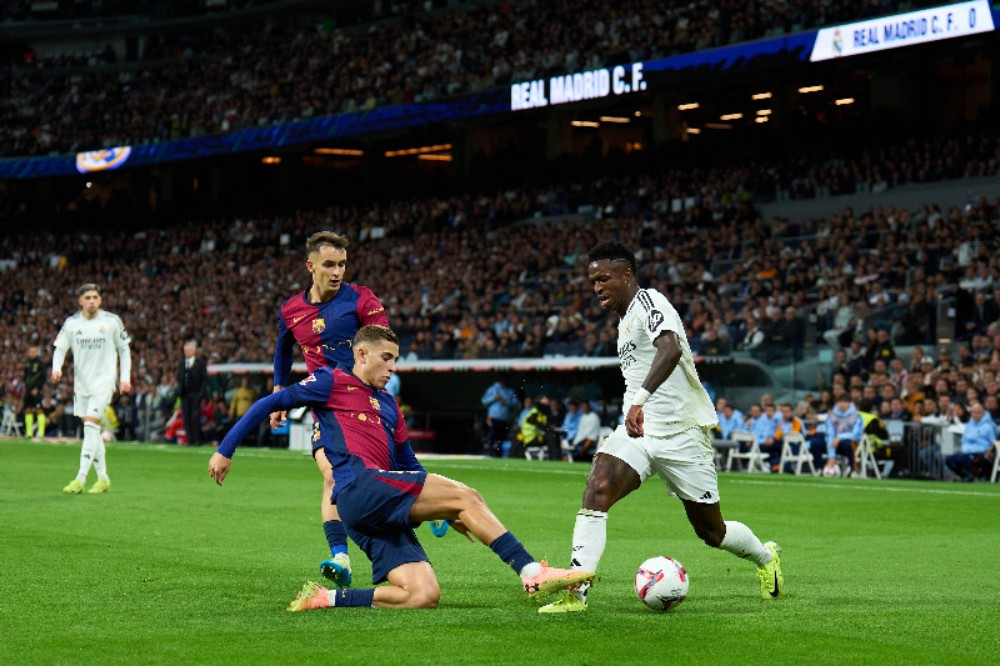 Barcelona x Real Madrid pela LaLiga: horário, onde assistir e prováveis escalações - 11/5/25