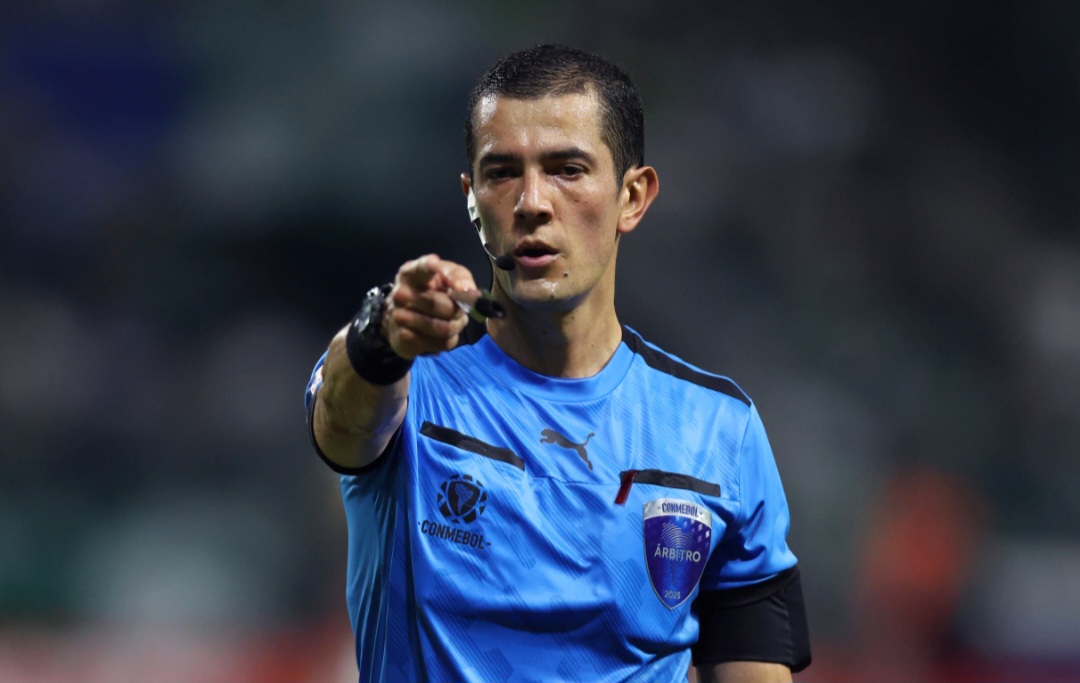 Flamengo x LDU: Conmebol escala arbitragem colombiana
