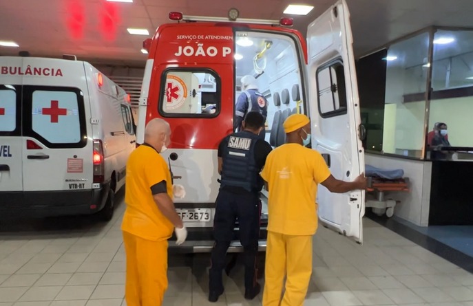 Torcedores do Flamengo são atropelados enquanto assistem a jogo em João Pessoa