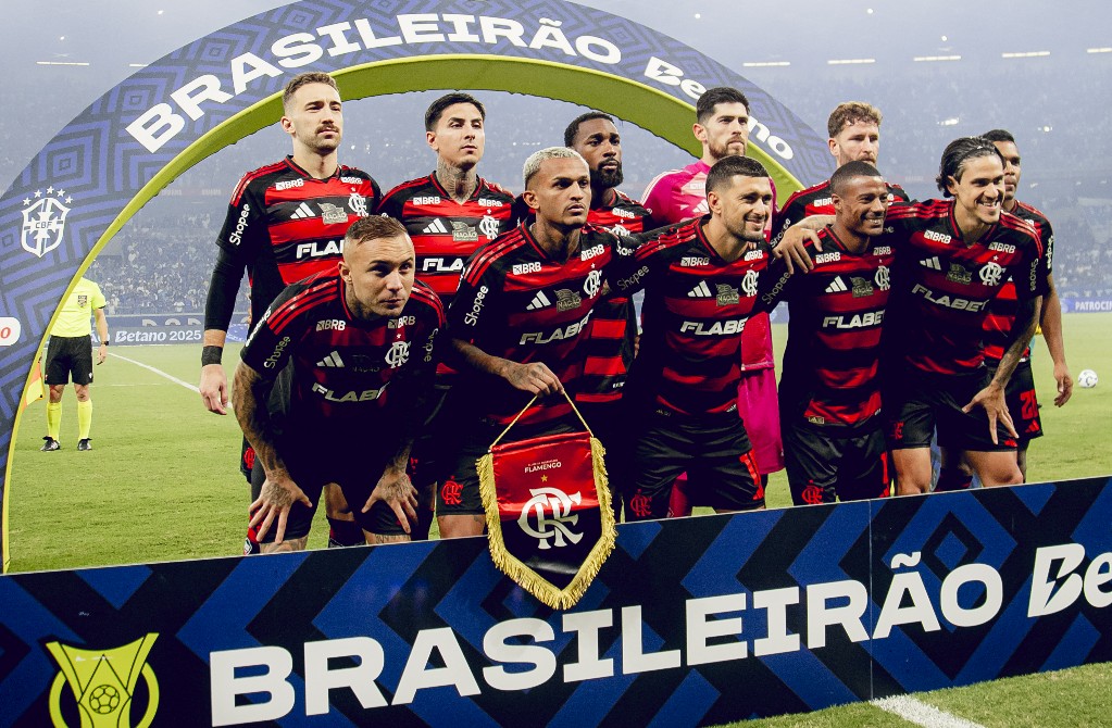 Análise tática de Cruzeiro 2X1 Flamengo: Rubro-Negro sofre apagão e é castigado por ídolo