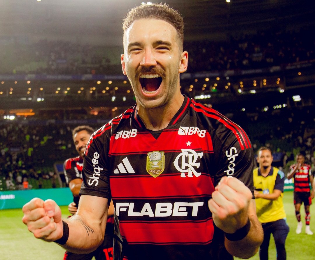 'Léo Ortiz é melhor passador do mundo', mostra analista após convocação