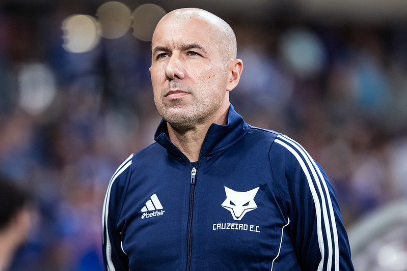 Análise tática: ajustes de Leonardo Jardim fazem Cruzeiro crescer de produção