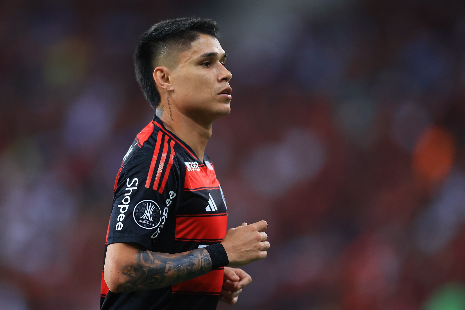 Luiz Araújo revela meta antes do Mundial: 'Chegar bem com a torcida'