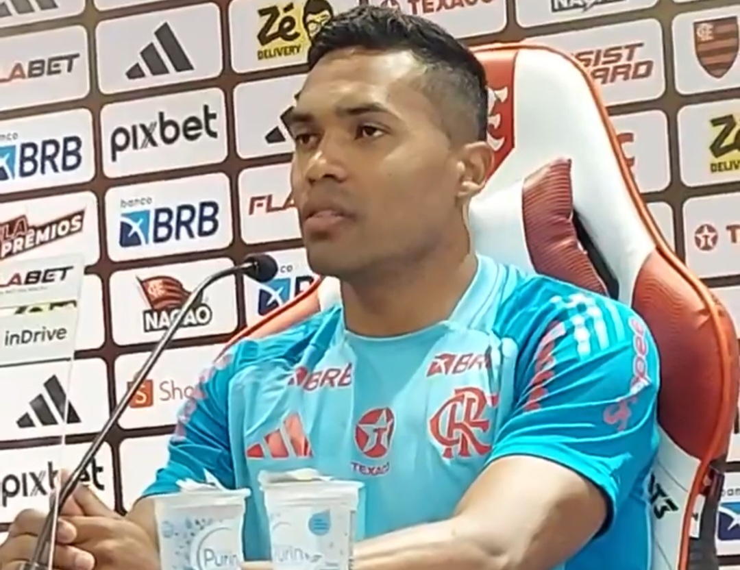 'Sabemos que é decisão': Alex Sandro exalta clima no Flamengo antes da LDU