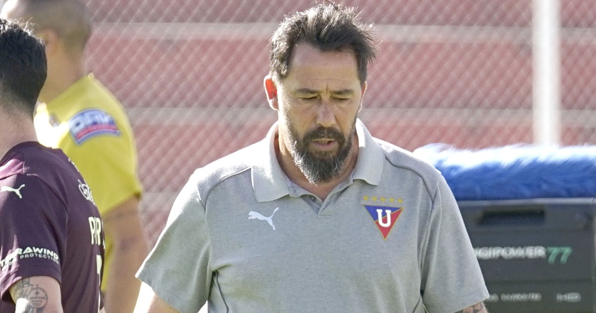 Técnico da LDU alerta para desgaste antes de encarar Flamengo