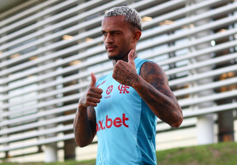 Wesley entra na mira de equipe finalista da Champions League
