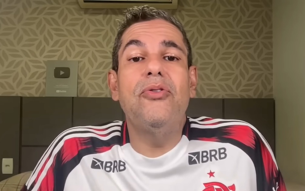 João Guilherme minimiza campanha ruim do Flamengo na Libertadores e usa Palmeiras como exemplo