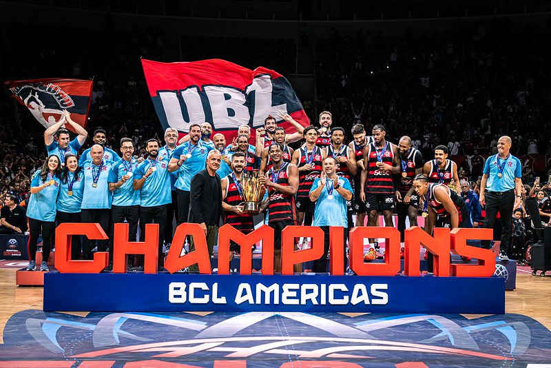 Dupla campeã deixa FlaBasquete e não joga próxima temporada