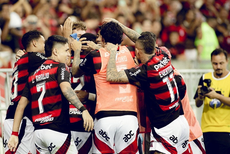 Flamengo precisa transportar desempenho do Brasileiro para Libertadores, diz analista