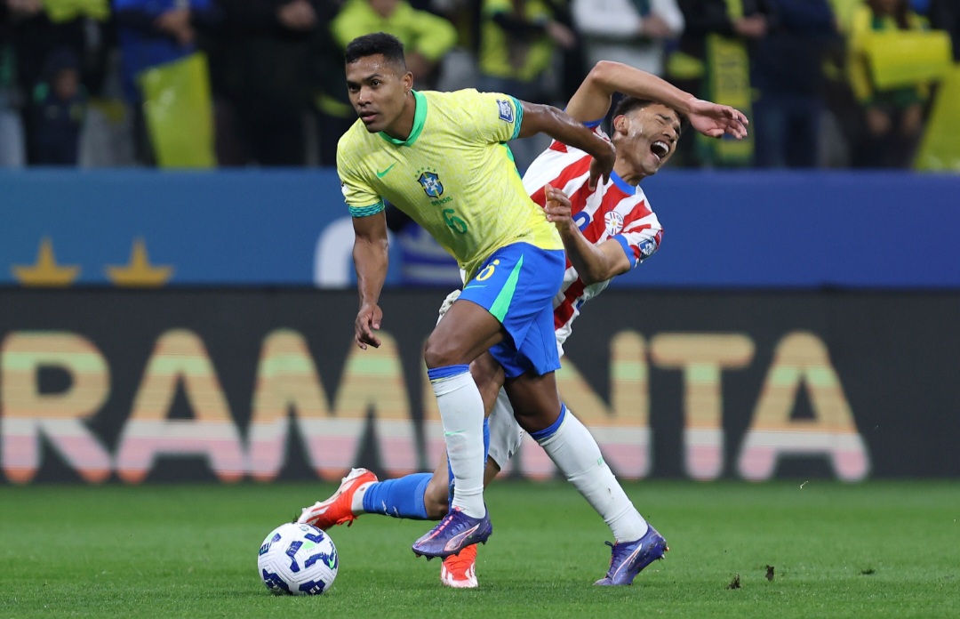 Flamengo sai ileso e comemora fim de Data Fifa sem lesões