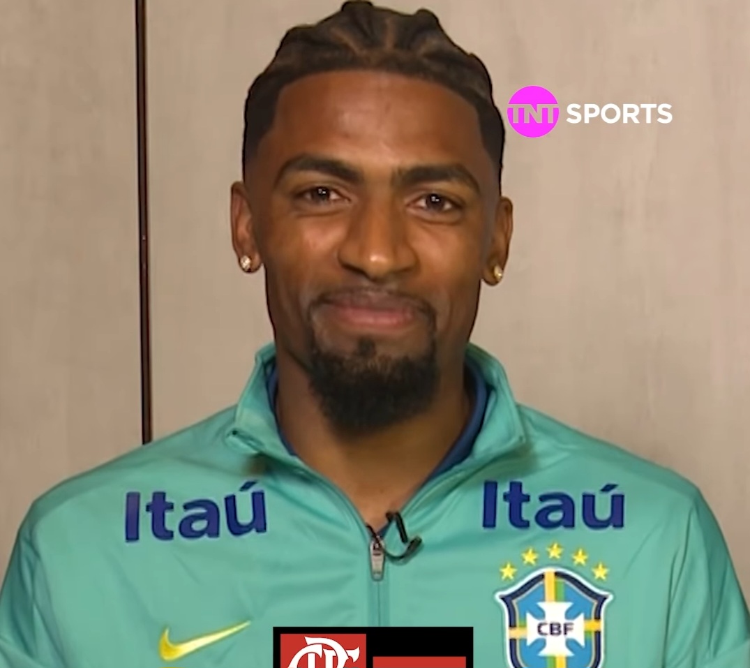 Alexsandro cita Flamengo 3 vezes e diz que quer se aposentar no clube