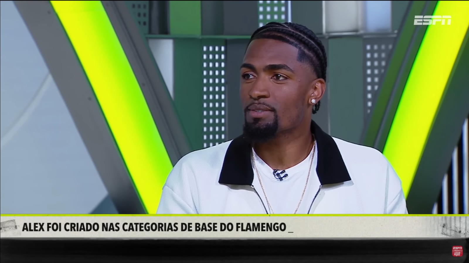 Alexsandro, do Lille, volta a expressar desejo de jogar no Flamengo: 'Espero que me busquem'