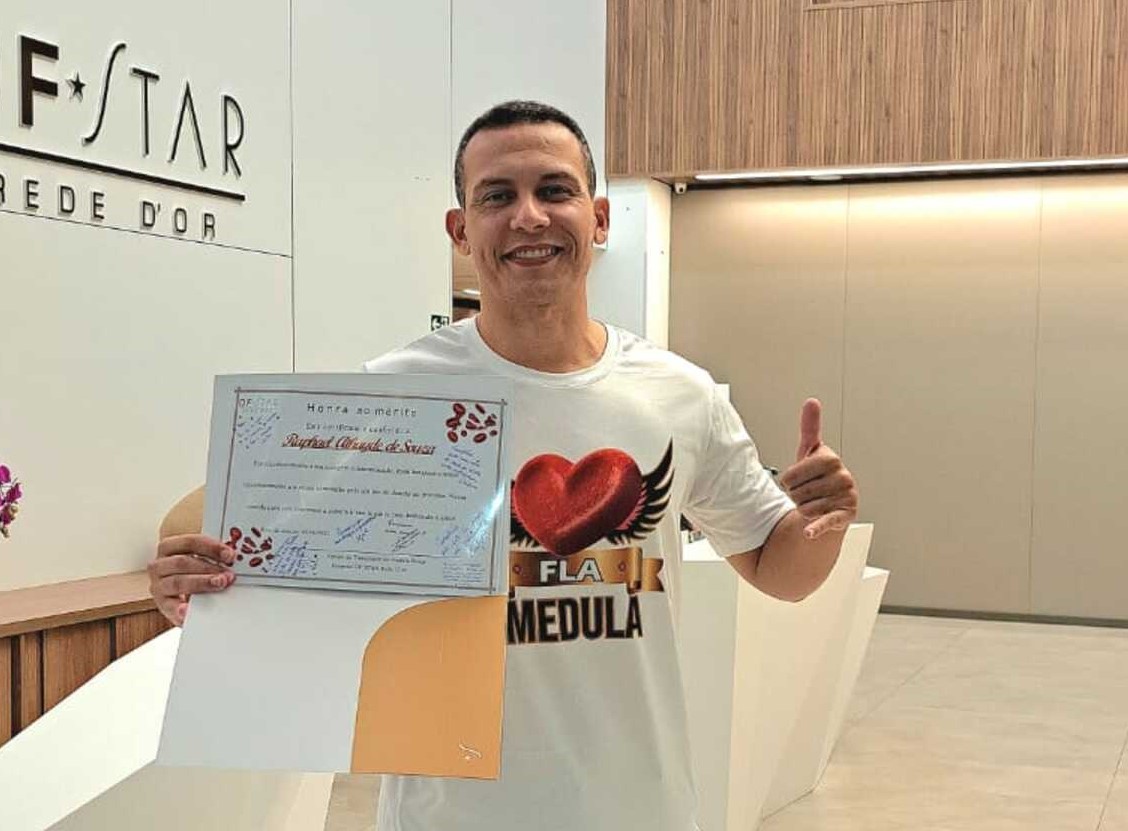 Herói rubro-negro: Raphael doa medula óssea pela terceira vez e ajuda a salvar vidas até fora do Brasil