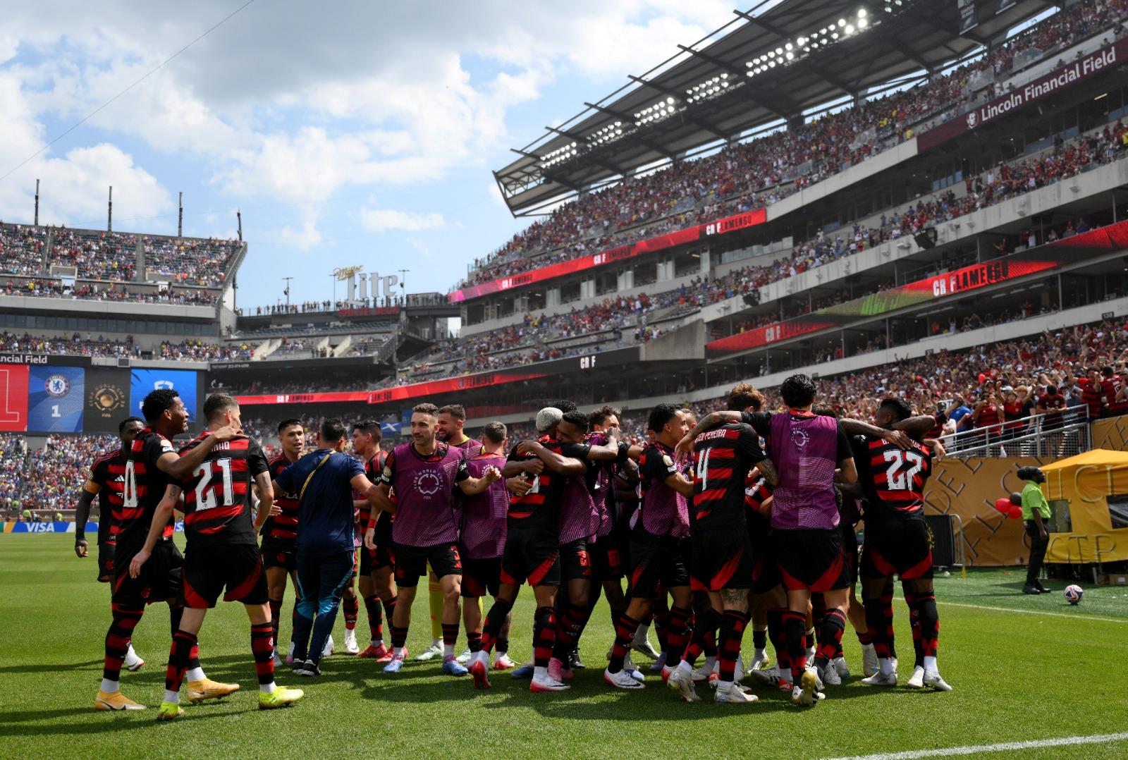 Flamengo retorna ao Brasil com mudanças nos status de vários jogadores; confira