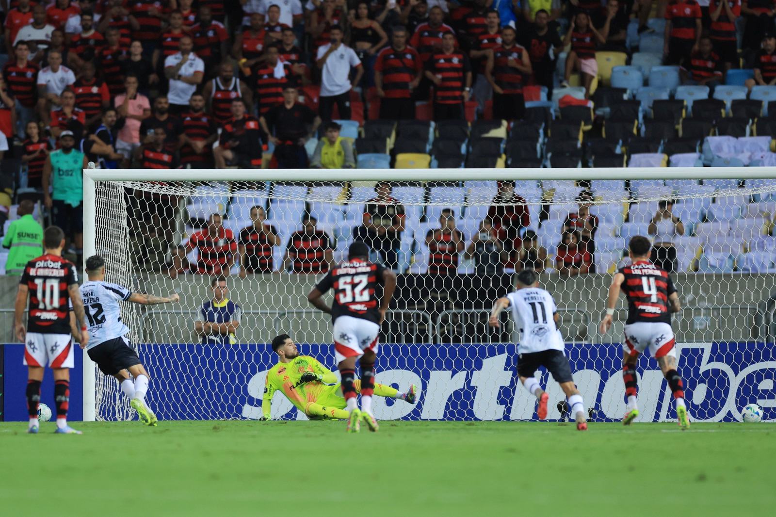 Central Córdoba surfa na onda do Flamengo x Chelsea e zomba: ‘Não é para qualquer um’