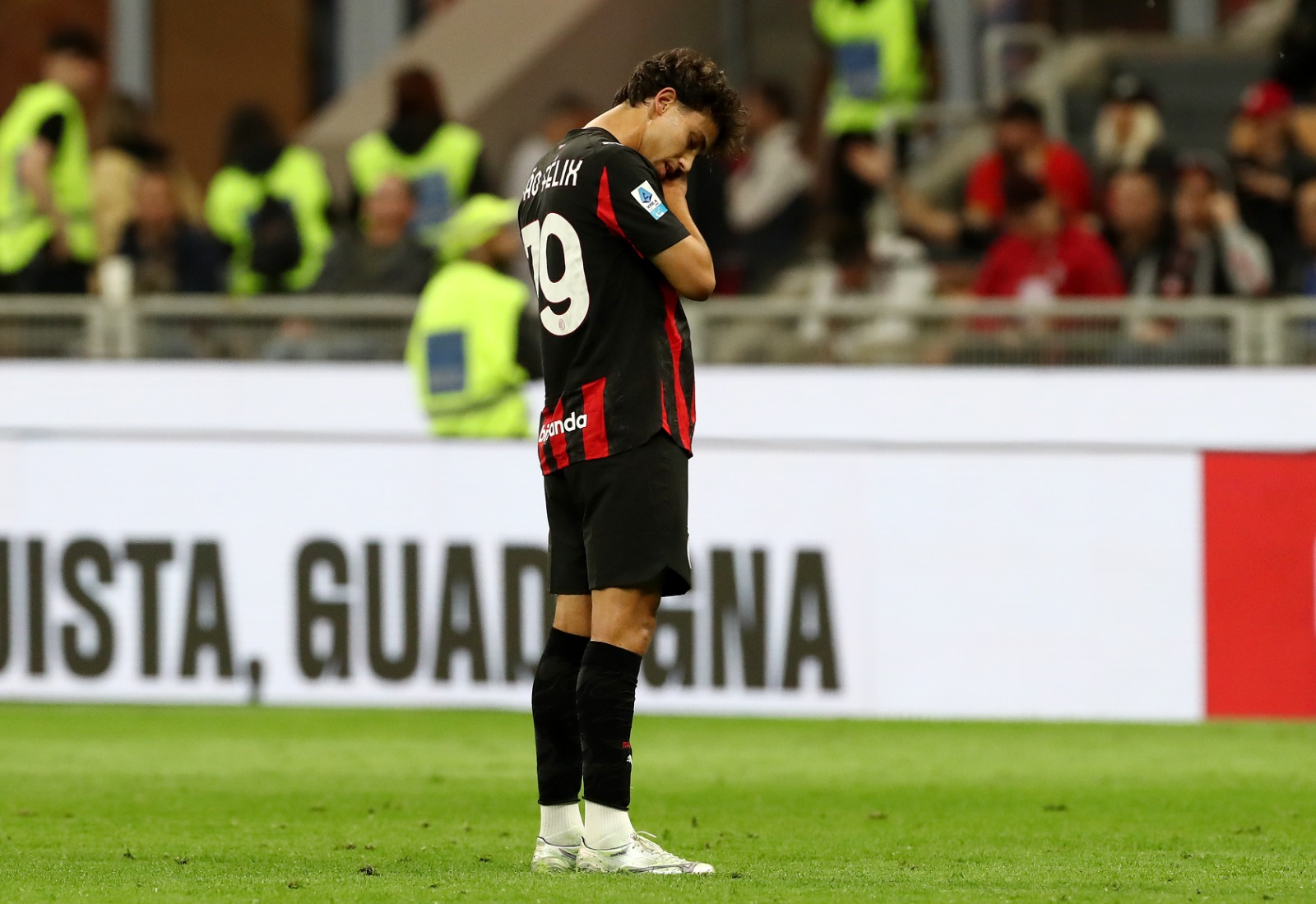 Alvo do Flamengo na última janela, João Félix fica R$ 30 milhões 'mais barato'
