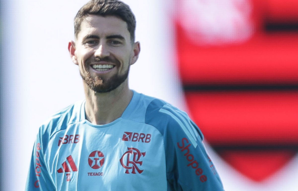 Flamengo bate martelo sobre relacionar Jorginho contra Espérance