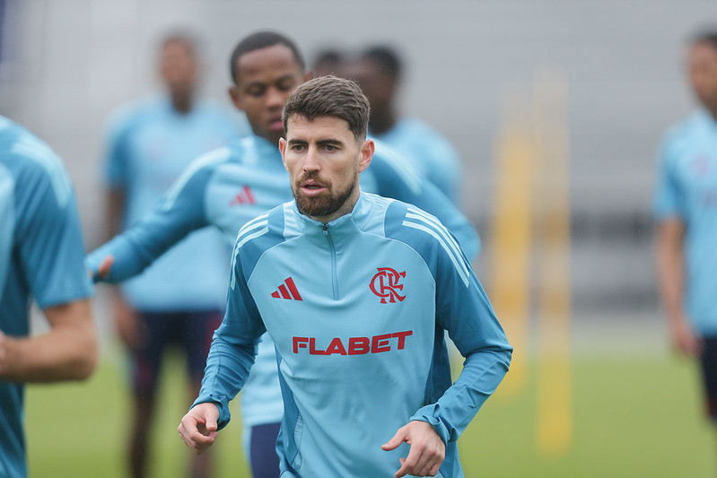 Escalação do Flamengo: com Jorginho, Filipe Luís confirma time para estreia na Copa do Mundo de Clubes