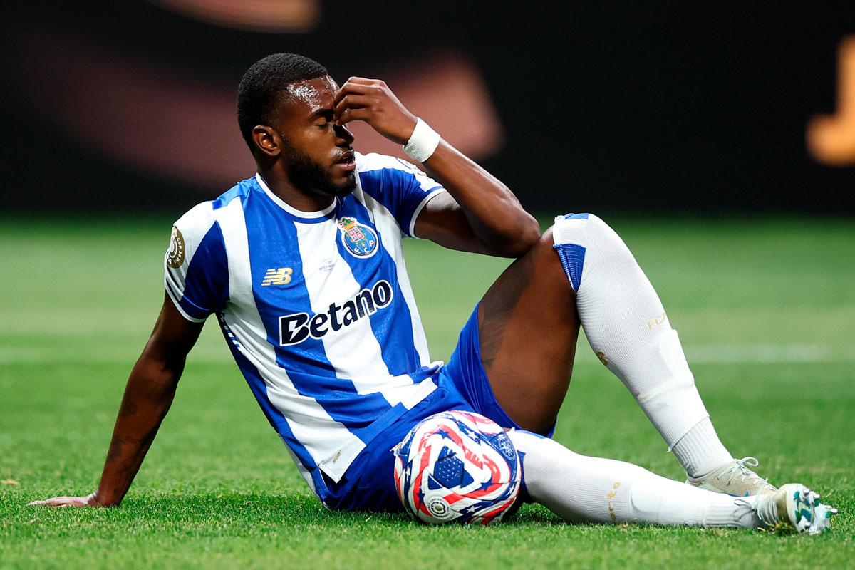 Otávio, do Porto, lamentando derrota para o Inter Miami