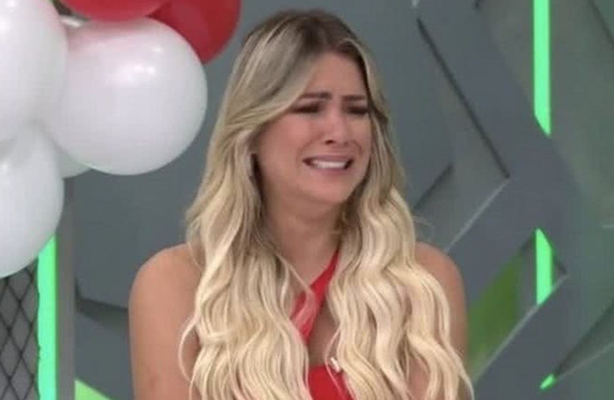 Renata Fan fica preocupada com Flamengo x Internacional: 'Sorte foi embora'