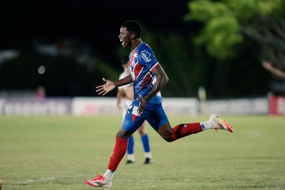 Flamengo tenta contratação de jovem revelação do Bahia, diz canal
