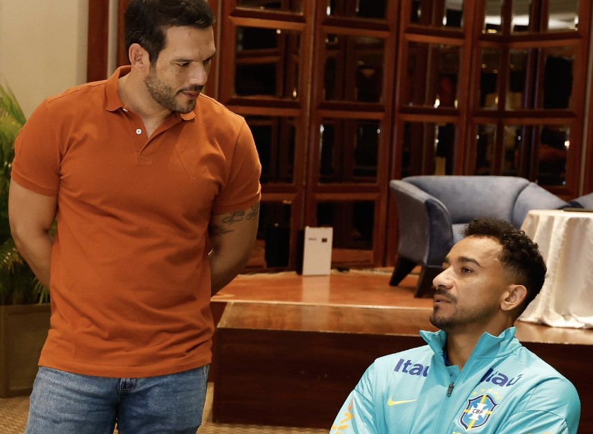 Presidente da CBF conversa com Danilo após críticas feitas pelo jogador do Flamengo